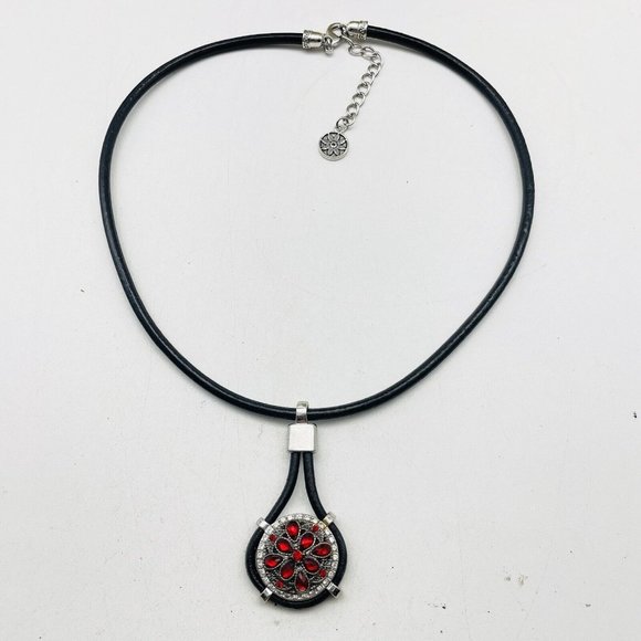 Red Rhinestone Pendant Necklace Silver Tone Black Faux Leather Cord Boho Classic - Picture 2 of 7